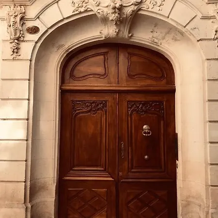 Appartement Le Chapitre Entre Cour Et Jardin Nîmes