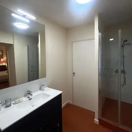 Le Chapitre Entre Cour Et Jardin Appartement